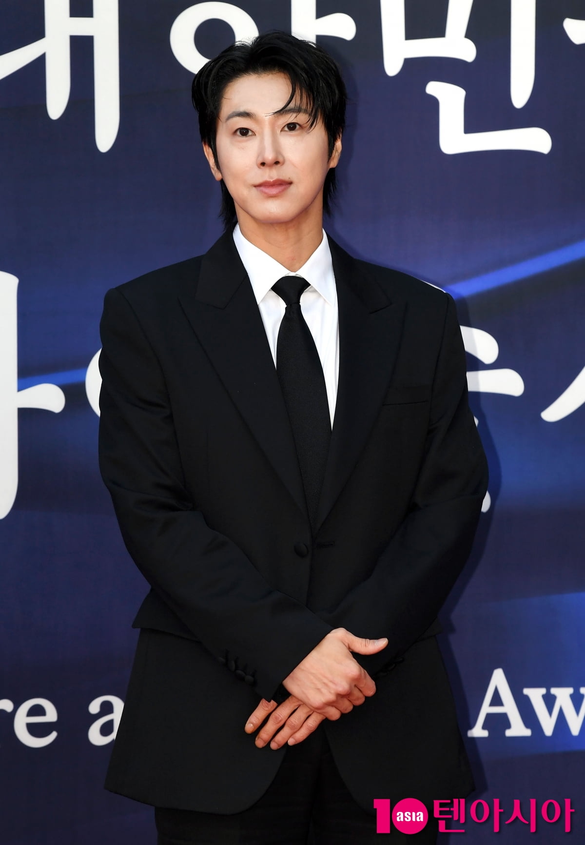 동방신기, 장수아이돌 대통령표창 받았다[TEN포토+]