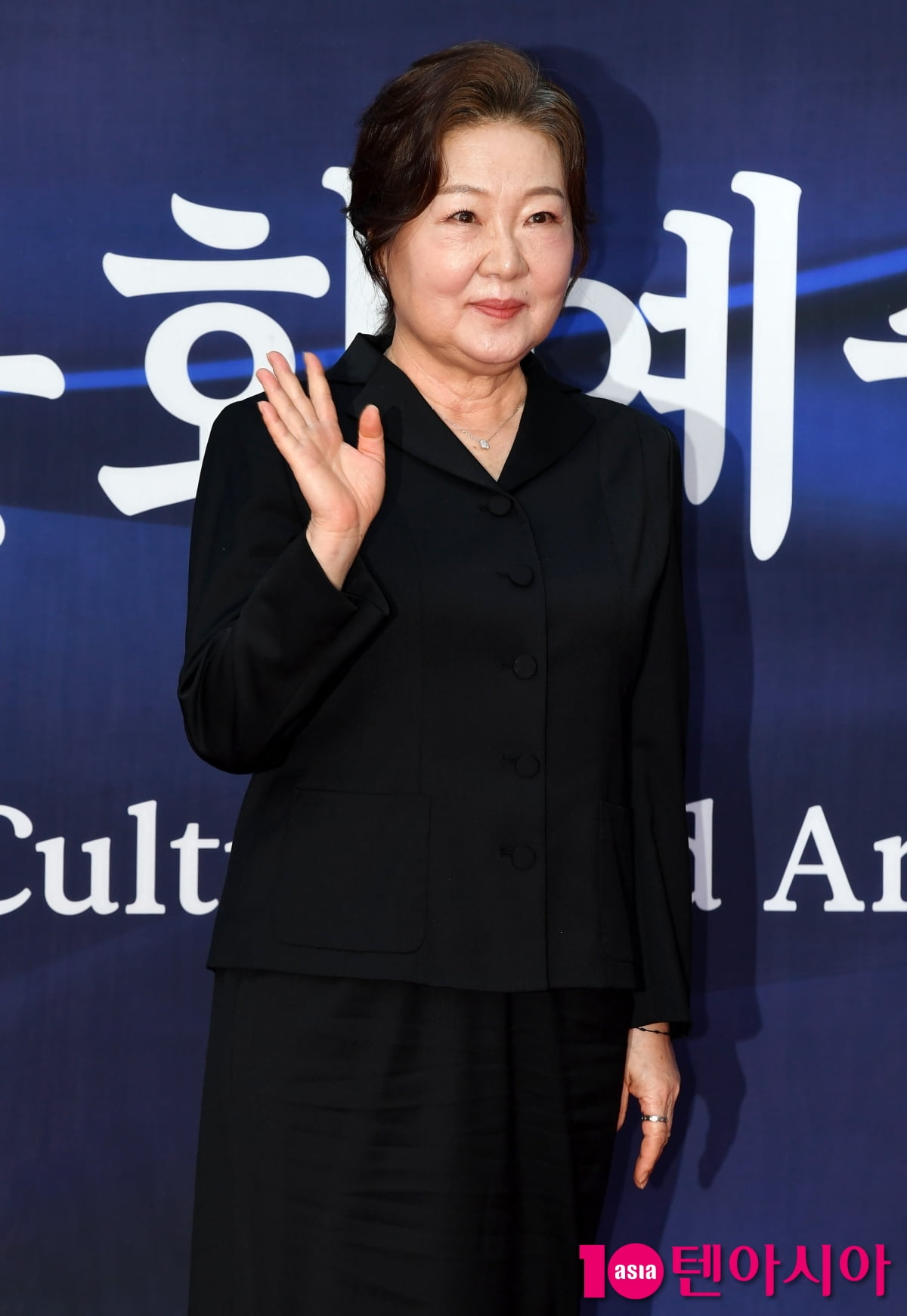 김해숙, 대중문화예술상 은관 문화훈장 수상[TEN포토+]