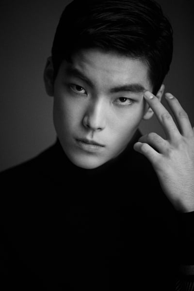 [공식] '김수현 소속사' 김수겸, 스타트업 대표 됐다…유학 생활 마친 후 신선한 매력 예고 ('김부장')