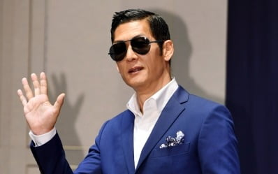 56살 박준형, "엄마만 다른 형제" 있었다…나이 차이는 7살('박장대소')