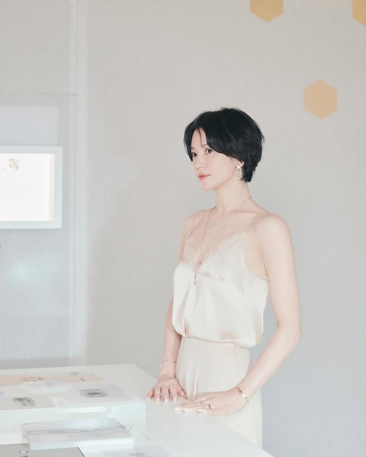 사진 = 송혜교 인스타그램