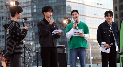 이제훈-루시, 기부 토크콘서트 '옥스팜 슈퍼라이브' 참석[TEN포토]