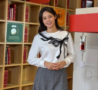 '이혼 3년차 42세' 안현모, 인생 2막 시작했다…'지성미 여신' 비주얼