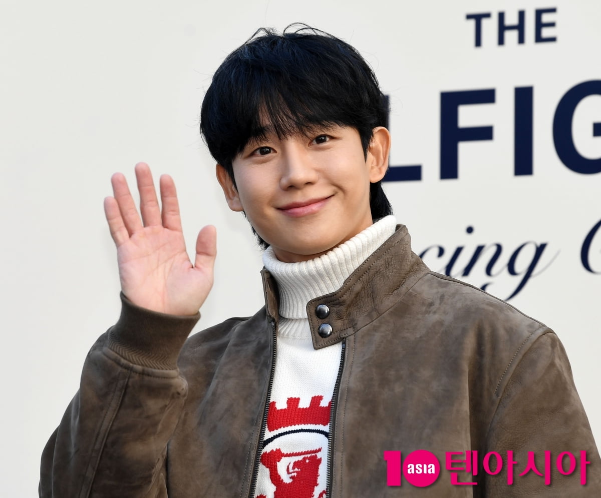 정해인, 이 순수함~대체불가...만찢남 볼콕[TEN포토+]