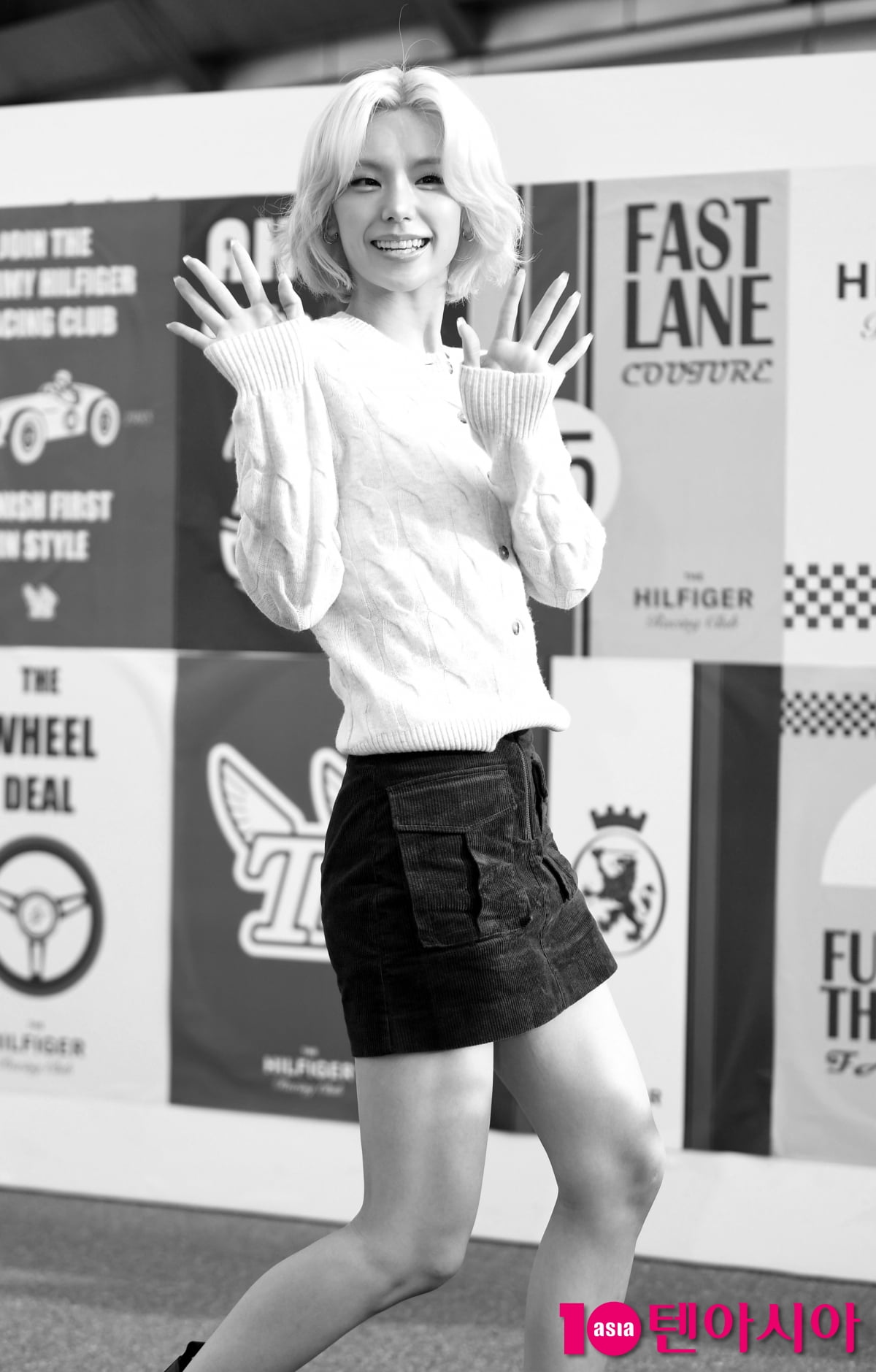 있지 예지, 그림자 마저 이쁨...빛나는 금발[TEN포토+]