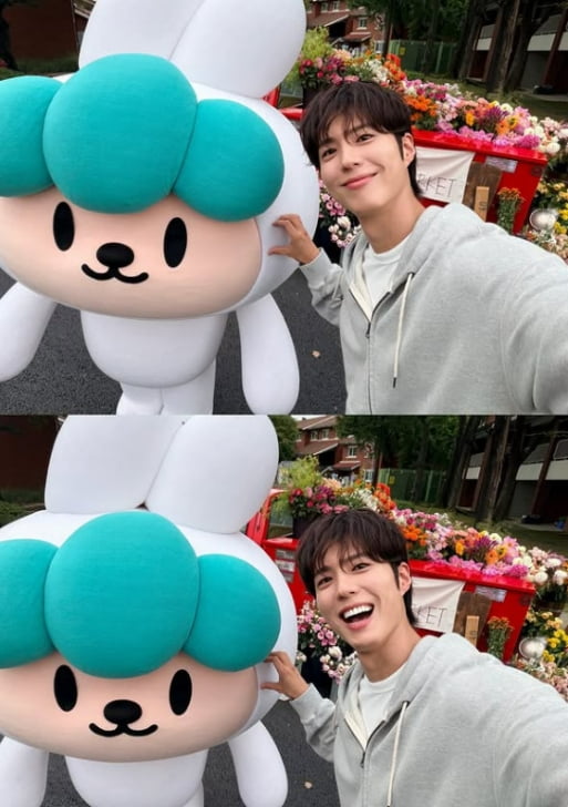 사진=박보검 SNS