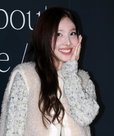 트와이스 나연, 미모 뽐내는 인형[TEN포토+]