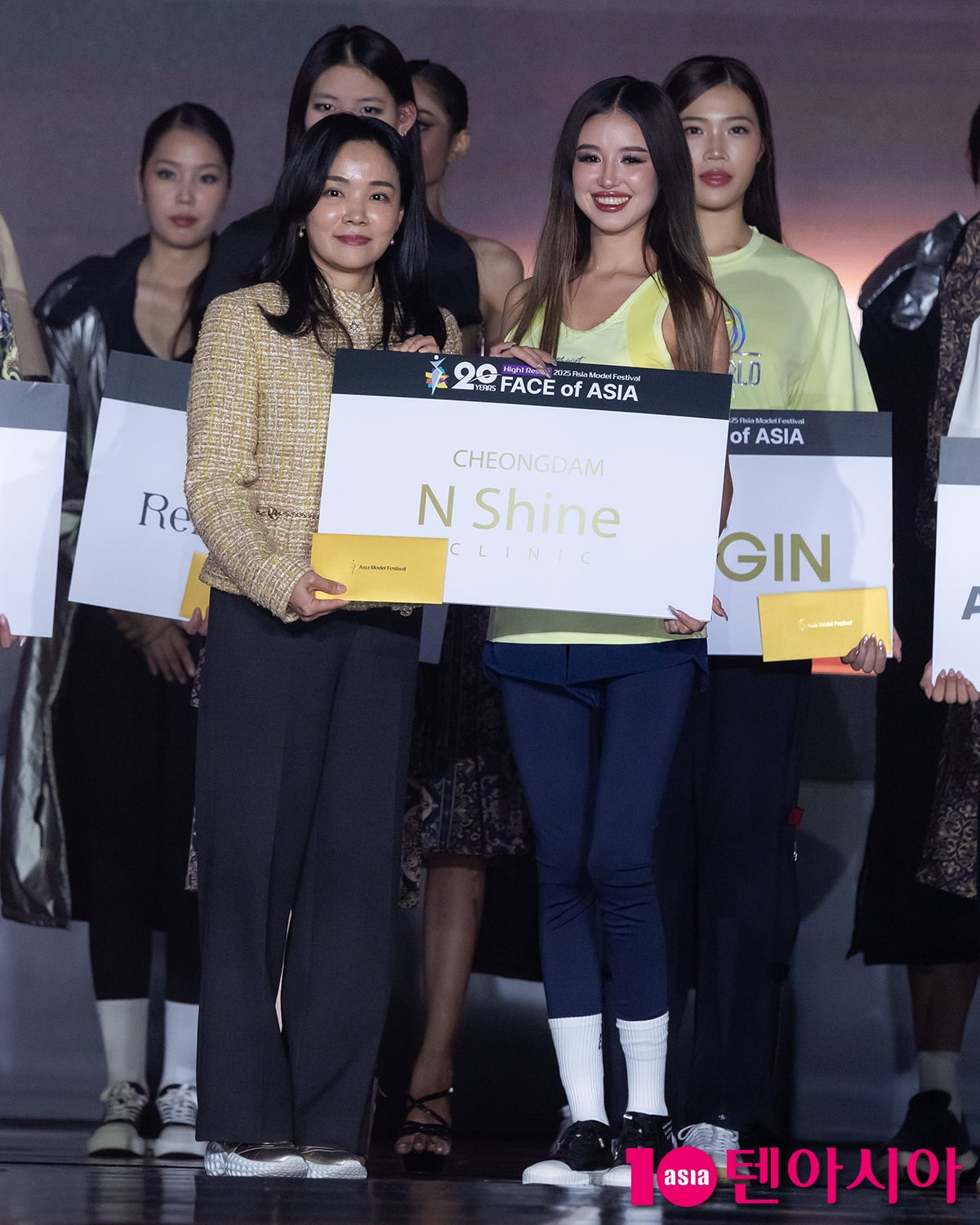 Aitolgon Almaz Kyzy, '2025 하이원리조트 아시아모델페스티벌-페이스 오브 아시아 청담엔샤인 클리닉상' 수상[TEN포토]
