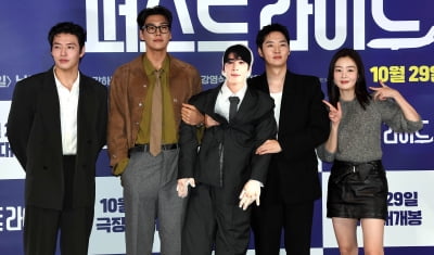 차은우, 군대에서 접할 기쁜 소식…'퍼스트 라이드' 개봉 첫날부터 1위[TEN이슈]