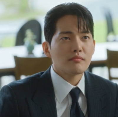 '더글로리' 2년 만에 '손명오' 이미지 겨우 지워냈는데…변호사 된 김건우, 이재욱과 호흡 ('썸머')