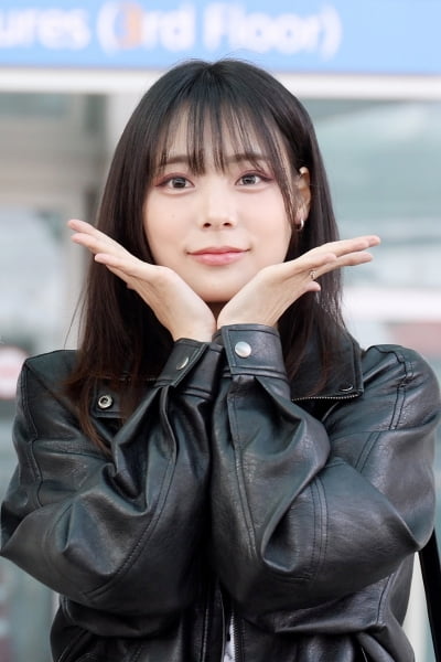 バンドQWER、初のワールドツアー「ROCKATION」へ出発