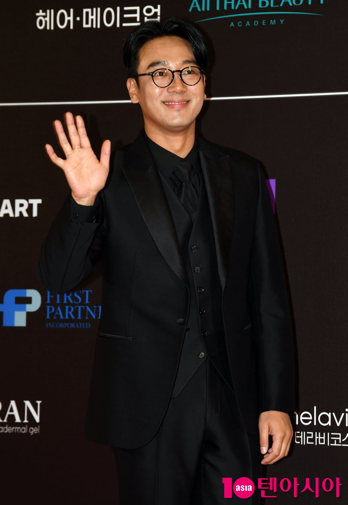 김남희, 훈훈한 하트[TEN포토+]