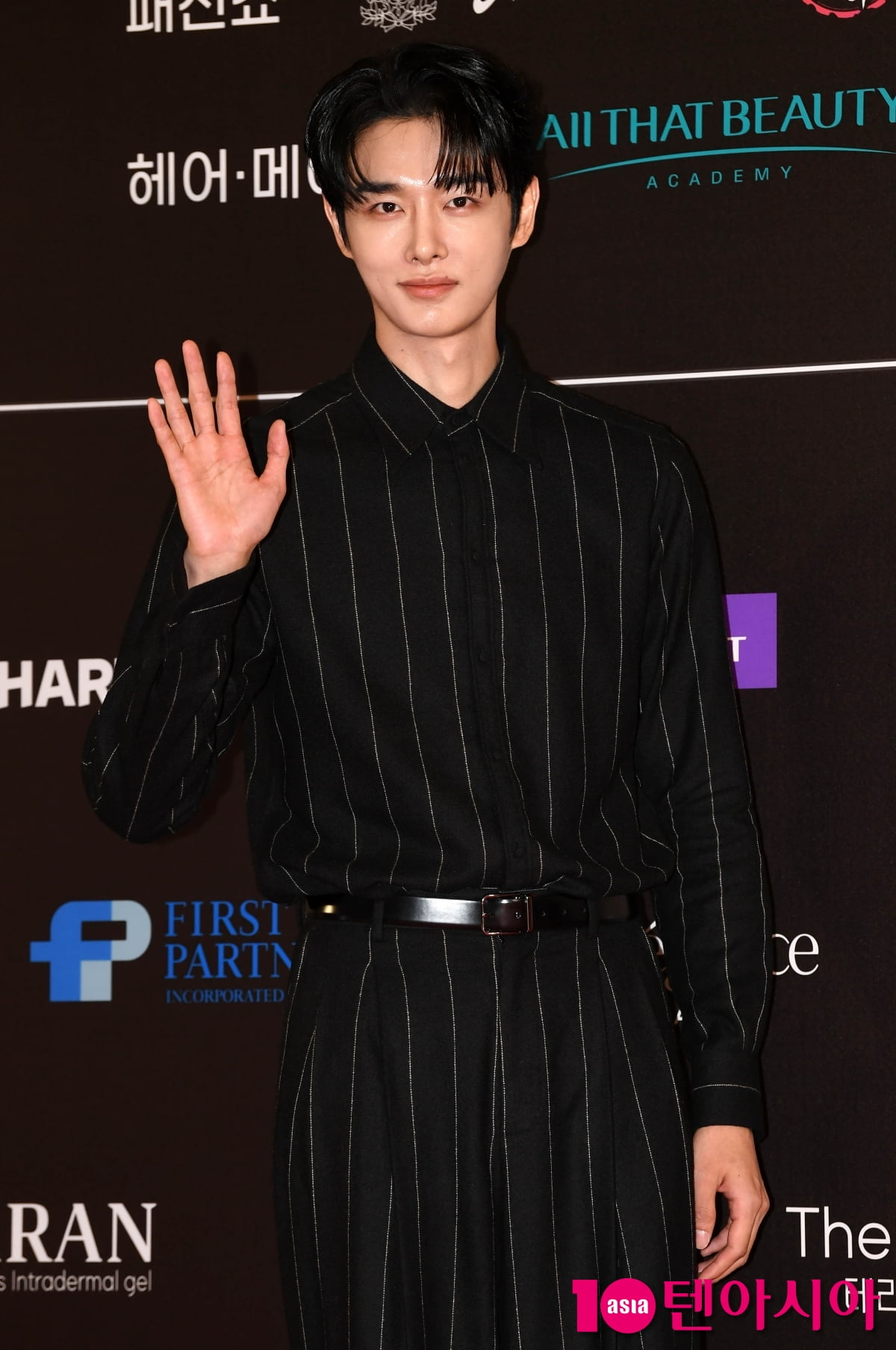 강희, 강렬한 눈빛[TEN포토+]