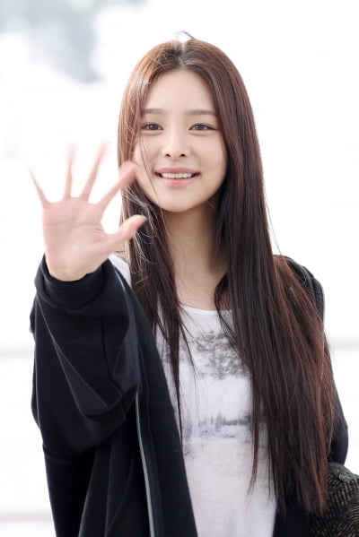 앳하트 나현, 비주얼 축복이 끝이 없네[TEN포토]