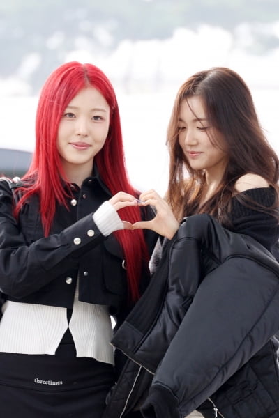 앳하트 아린-서현, 심쿵 주의[TEN포토]