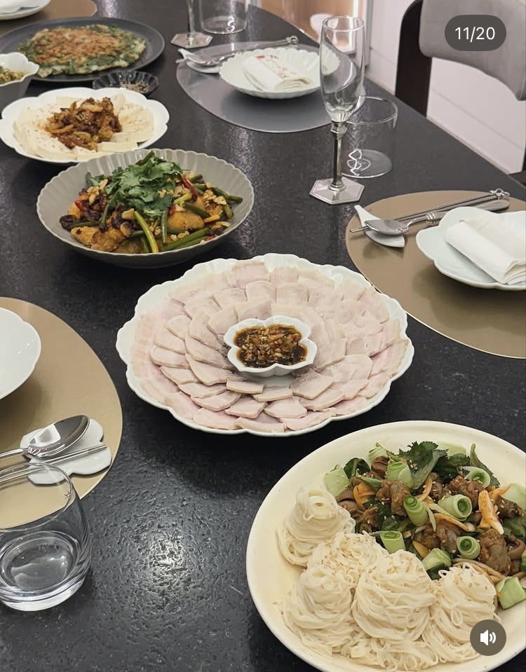 ‘S대 김현승 전무♥‘ 효민, 상다리 부러지겠어…1등 신붓감 인증