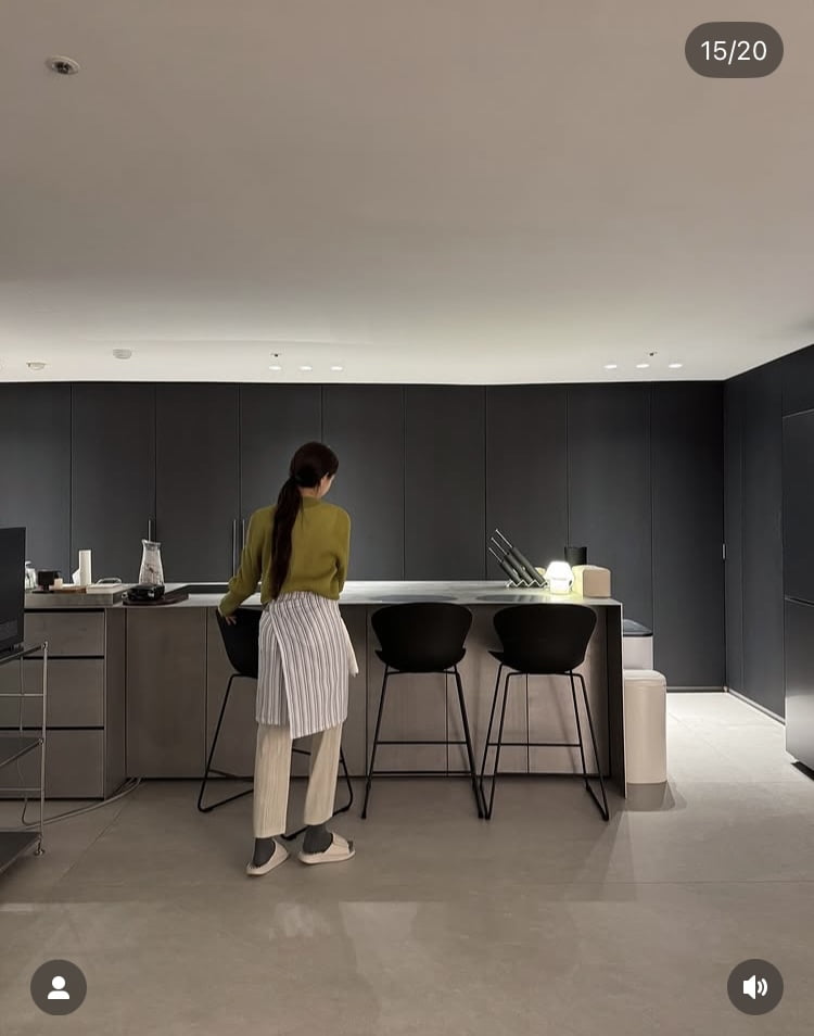 ‘S대 김현승 전무♥‘ 효민, 상다리 부러지겠어…1등 신붓감 인증