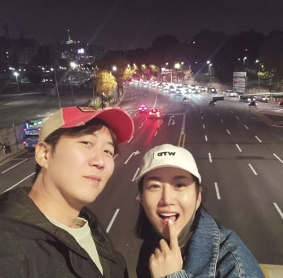 도경완, 120억원 펜트하우스 잠시 비우고… ♥회장님 모시기에 열중