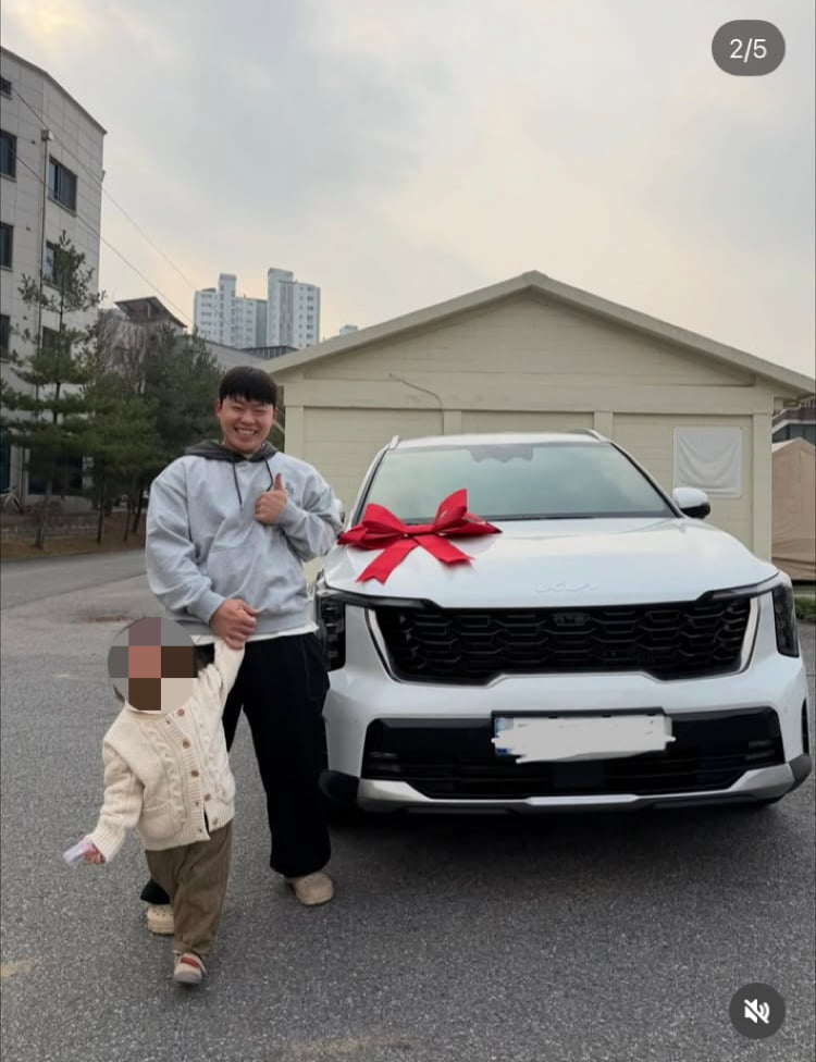 김영희, 10살 연하남에 자동차 선물…“33세는 다르다”