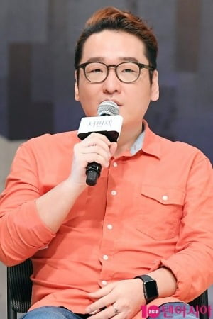 윤일상, 女가수 사귀다 8천만 원 날렸다…"소속사 사장이 곡비 깎아"