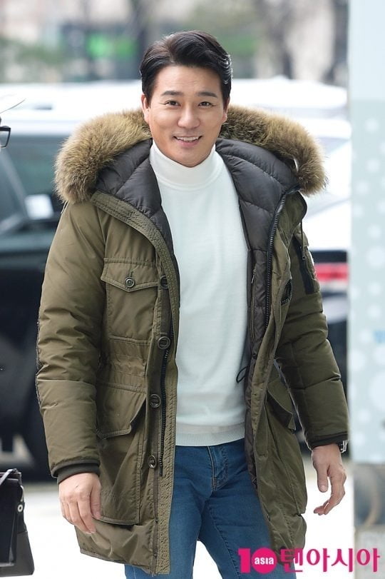 '47세' 이태곤, 결혼 전제 열애 중이었다…"♥연인과 처음으로 커플링 맞춰" ('남겨서뭐하게')