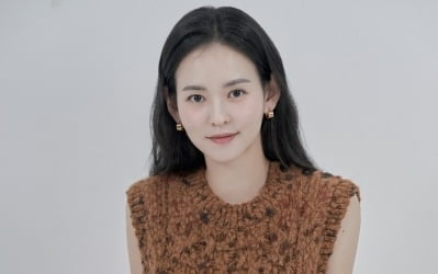 [공식] 김윤혜, 결혼 한 달도 안 됐는데 기쁜 소식 알렸다…단막 프로젝트 '러브 : 트랙' 출연