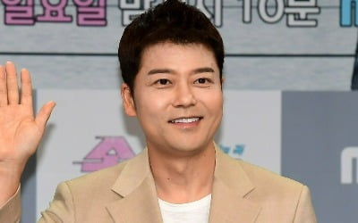 전현무, 올해 고정만 17개라더니…연애 몰카에 과몰입, 시즌2도 중심 잡았다 ('독사과2')