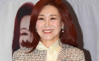 주현미 남편, 알고보니 조용필 밴드 출신이었다…"美서 사랑 싹터, 동료들이 비밀 지켜줘" ('4인용식탁')