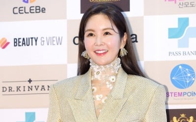 [공식] '한의사♥' 장영란, 결혼 17년 차에 기쁜 소식 알렸다…새 예능 '당일배송 우리집' 출연