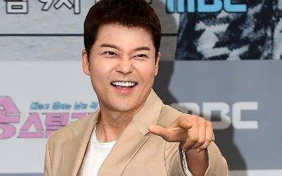 '48세' 전현무, 동갑내기 배우와 관계 밝혔다…"얼굴 좀 봐라, 놓게 생겼나" ('전현무계획3')