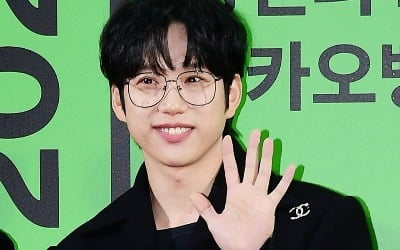 녹화 중 청력 잃었다…십센치 권정열 "MC 자리 위험해, 안되겠어" ('더시즌즈')