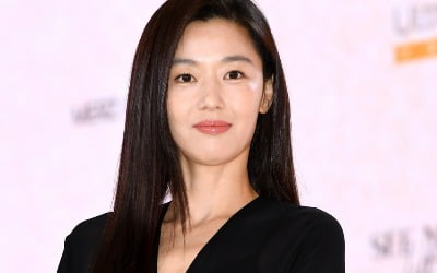 [종합] 전지현, 이혼설 4년 만에 입 열었다…"♥남편 너무 잘생겨, 소개팅서 첫 눈에 반해" ('찐천재')