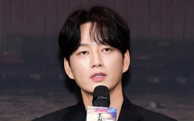 '문무' PD "이현욱 미모 뛰어나, 사극이지만 여심 저격할 수 있을 것"
