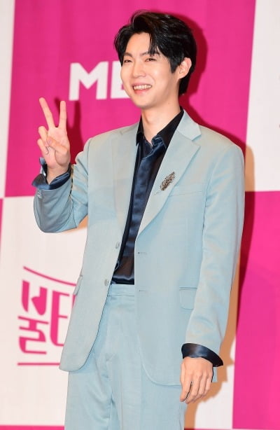 로맨틱 손태진은 어떨까…'사랑의 멜로디' 18일 발매