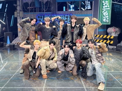 싸이커스, 차트 순위권 안착…미니 6집 컴백 청신호