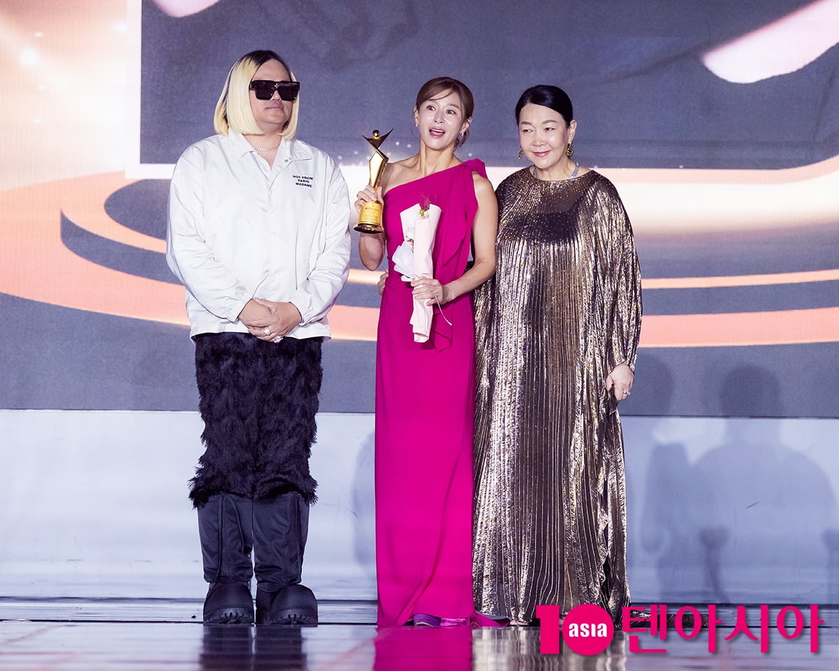 예지원, 아시아특별상 영화 부문 수상[TEN포토]