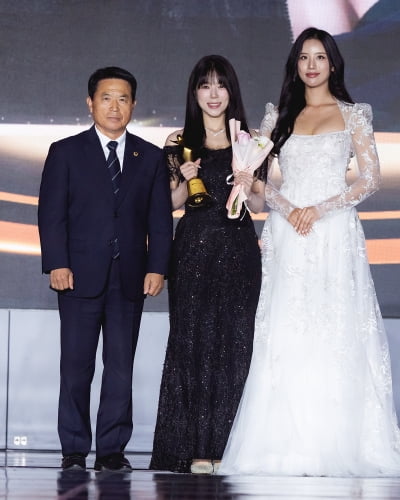 양지은, 아시아특별상 트로트 부문 수상[TEN포토]