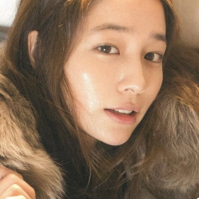 '300억대 건물주♥' 이민정, 육아맘 맞아?…'모공 실종' 동안 피부