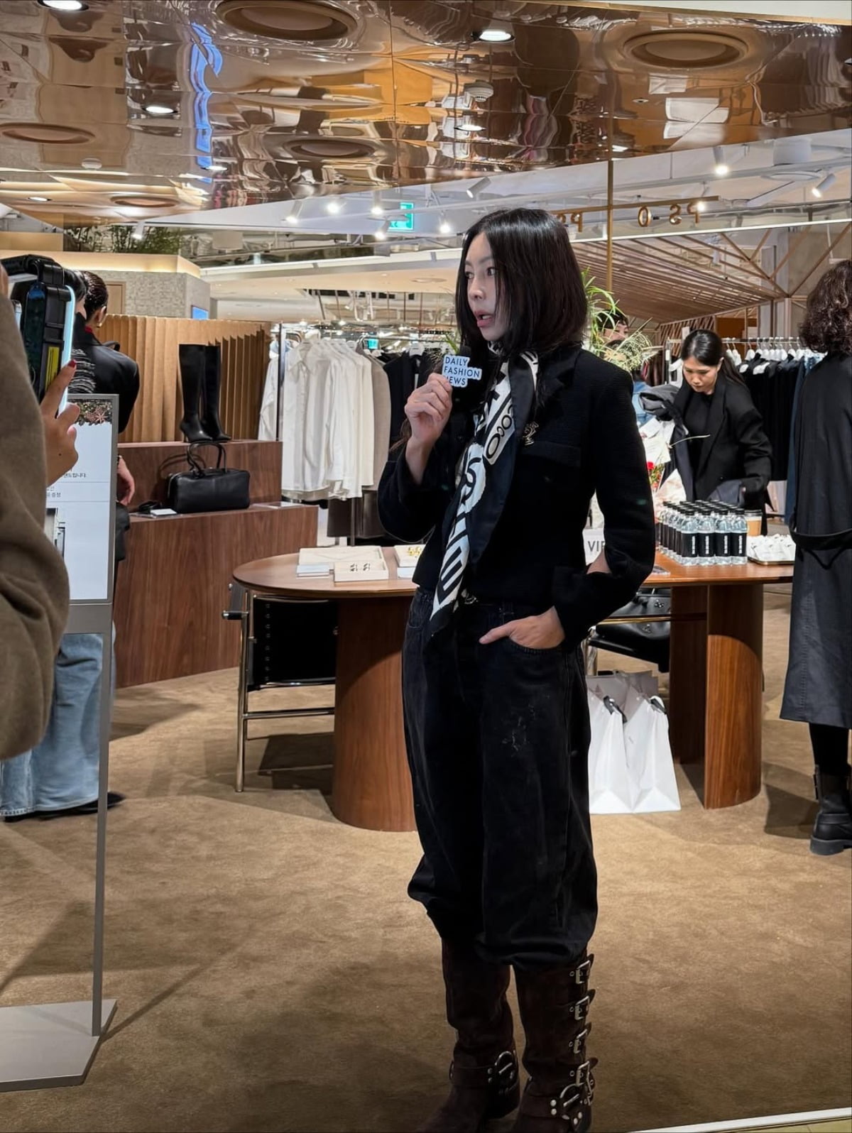 사진 = 황신혜 인스타그램