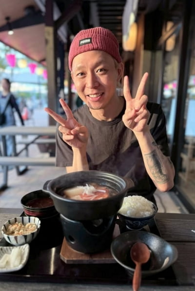 은퇴하겠다던 박유천, 음원 발표 후 본격 살길 찾으러…日 매체가 직접 보도