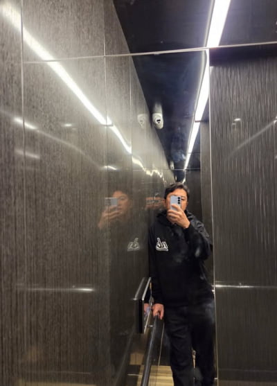 '14년 만에 파경' 최동석, 왜 이렇게 야위었어…2kg이나 빠지고 골골