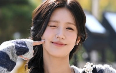 [공식] 0%대 시청률 고전 중인데…아이들 미연, '최강야구' 2번째 직관 경기 시구 나선다