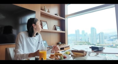 '대세' 김연경, 결국 떠났다…칵테일 부터 룸서비스까지 호화 자체 ('식빵언니')