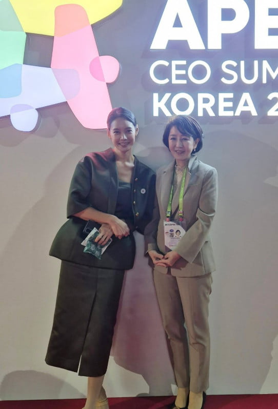 사진=안현모 SNS