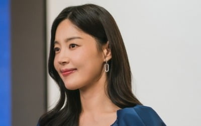 '검사♥' 한지혜, 결혼 16년차에 기쁜 소식…"신기하고 행복해" 김희선과 첫 연기 호흡 ('다음생은')