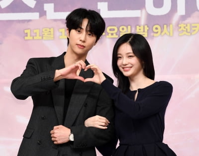 김무준-우다비, 다정하게[TEN포토+]