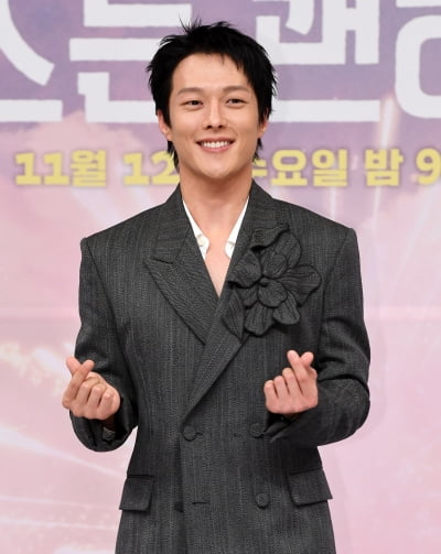 장기용, 남성미 넘치는 외모[TEN포토+]