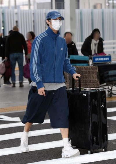 추영우, 수 많은 팬들에 발디딜틈 없는 출국길 [TEN포토+]