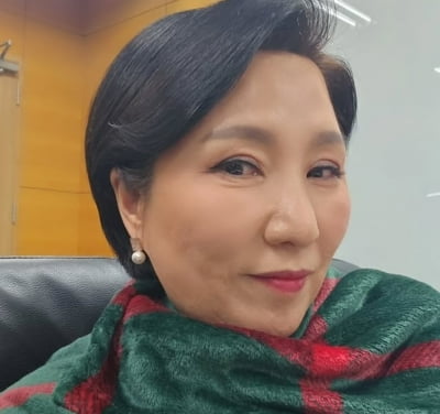 "비듬 생기고 귀에서 용천수 흘러"…이호선 교수, 스트레스 증상 고백