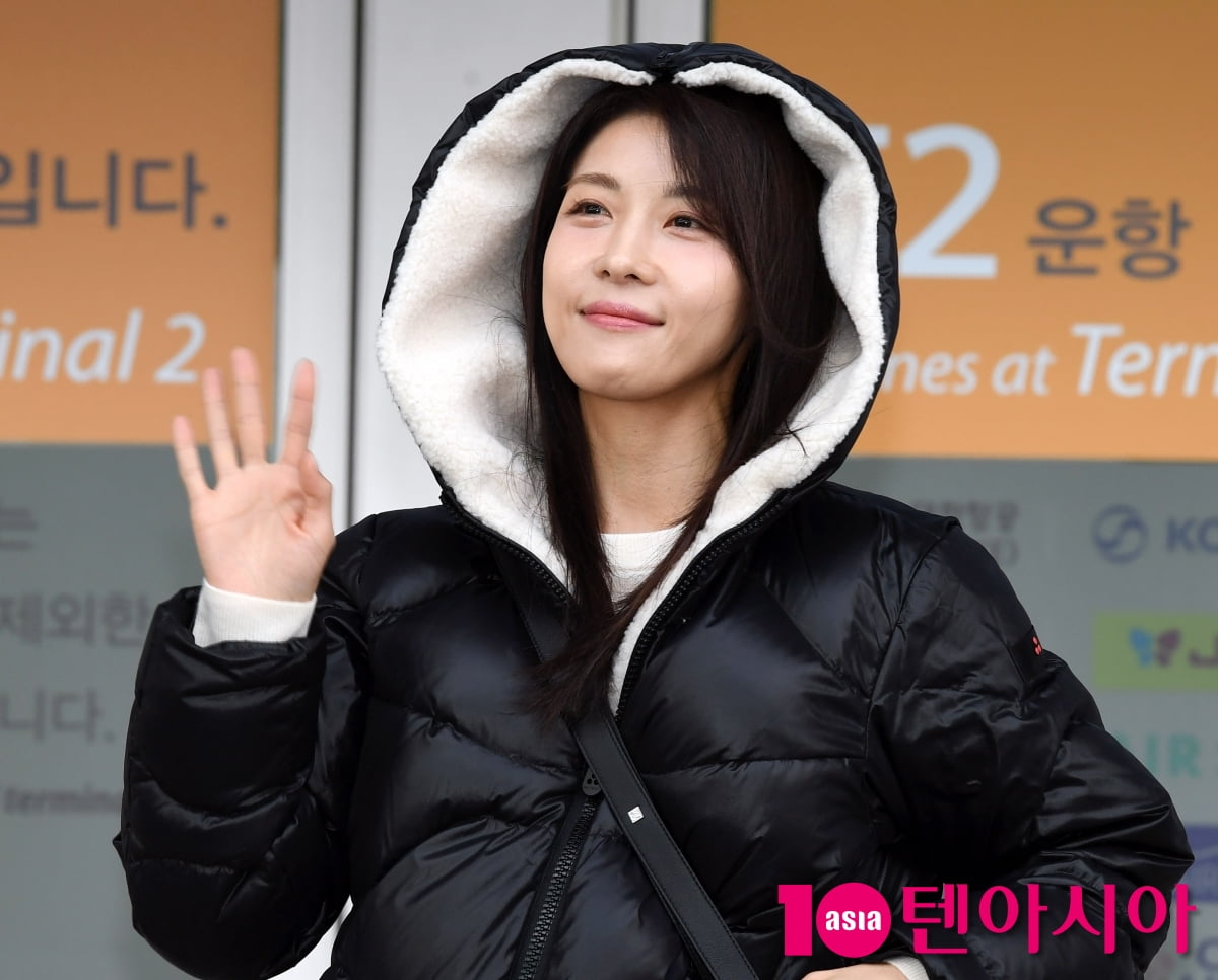 하지원, 싱그러움 넘치는 공항패션[TEN포토+]